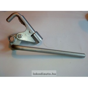 http://lokodiauto.hu/1631-1671-thickbox/ifa-oldalfalkapocs-terepes-jobb.jpg
